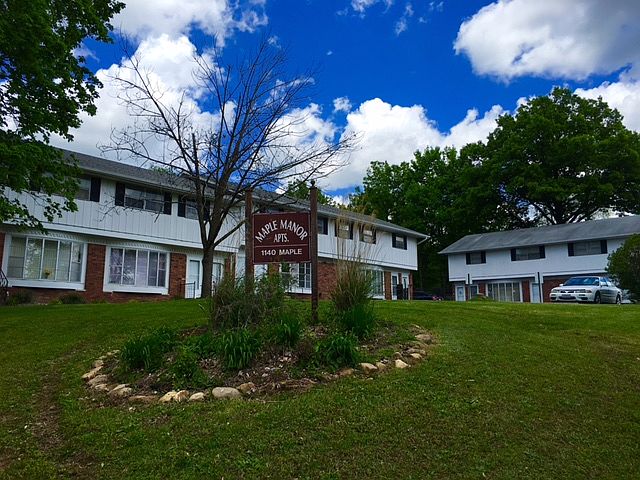 2nd image of 1140 Maple St APT 15