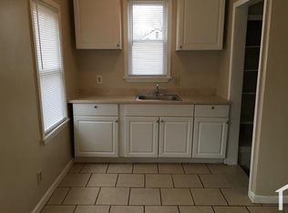 19514 Glastonbury Rd, Detroit, MI 48219