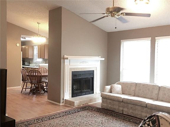 5th image of 1629 Lemonwood Cir