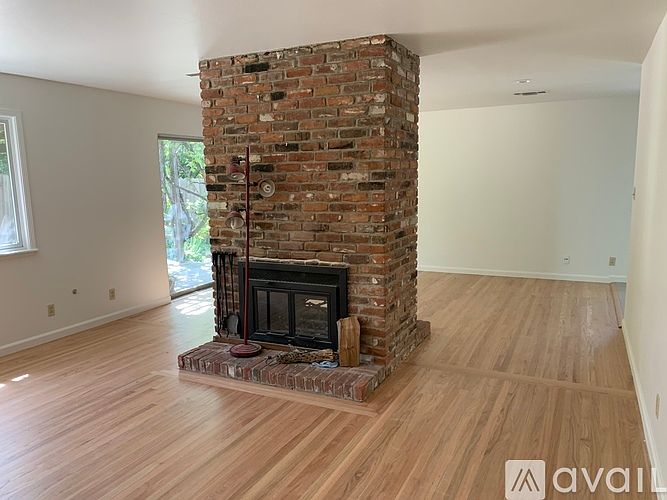 1st image of 1202 Cornell Dr