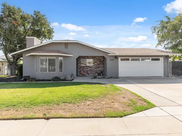 1488 Ashcroft Ave, Clovis, CA 93611