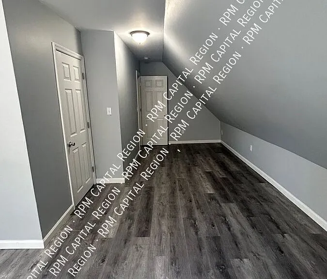 852 Union St #G — Photo 8