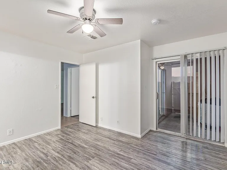 511 W Blackhawk Dr #4 — Photo 20