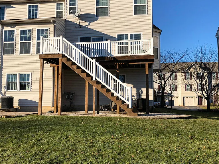 129 Cambridge Ln — Photo 2