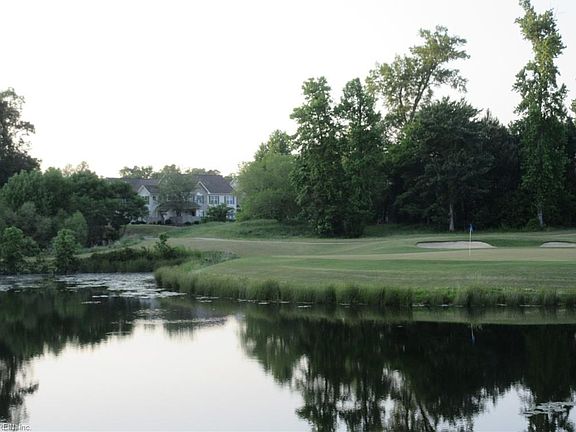 4th image of 2309 Montgomerie Arch