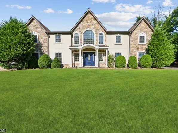 158 Mohawk Rd, Millburn Twp., NJ 07078