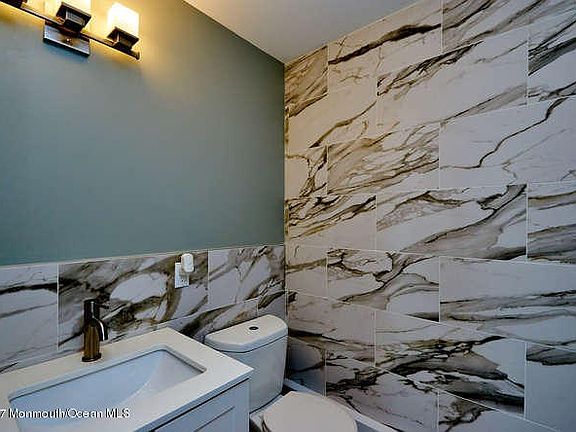 1706 Park Ave Asbury Park NJ-small-015-1