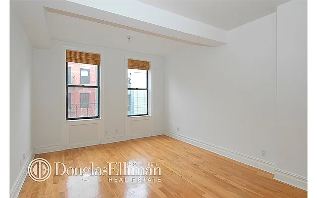 Sold by Douglas Elliman | media 16