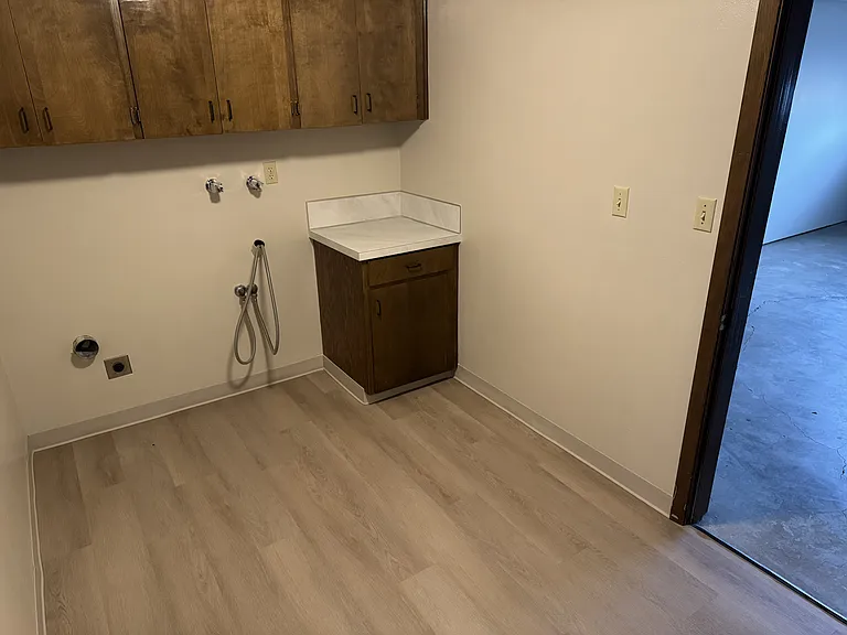 Chestnut Place Apartments — Photo 42