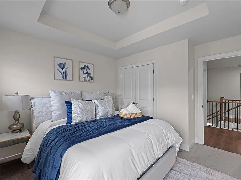 2042 Violet Ln — Photo 38