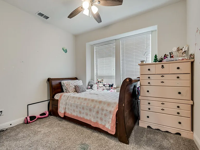 3940 Shrike Trl — Photo 14