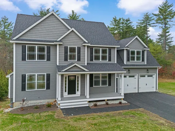 593 Cohas Avenue, Manchester, NH 03109