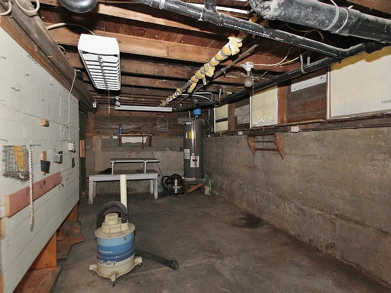 3344 W South Slope Rd — Photo 23