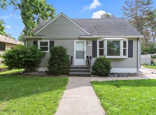 5033 4th St NE, Columbia Heights, MN 55421