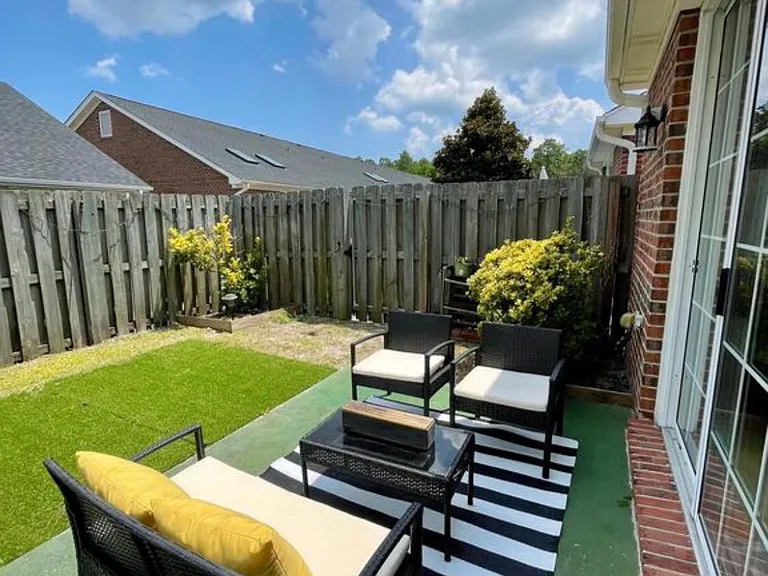 5006 Carleton Dr #119 — Photo 4