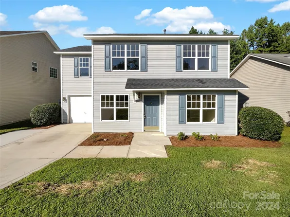 709 Raindrops Rd, Gastonia, NC 28054