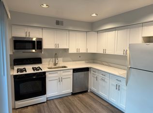 108 Mandon Ct, Princeton, NJ 08540