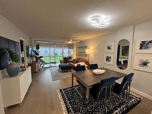 4th image of 113 Royal Park Drive #1G