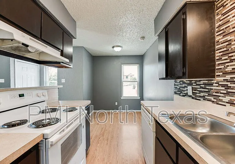 5109 Herrick Ct #C — Photo 10