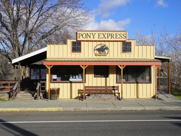 145 E Franklin Ave, Dayville, OR 97825