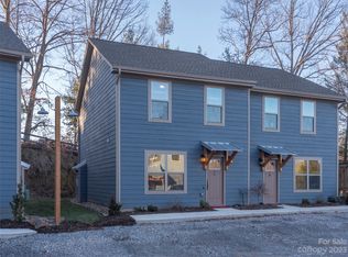 44 Trevor Trl, Clyde, NC 28721