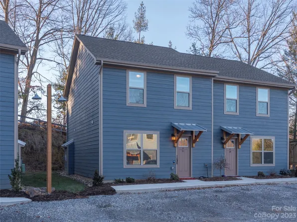 44 Trevor Trl, Clyde, NC 28721