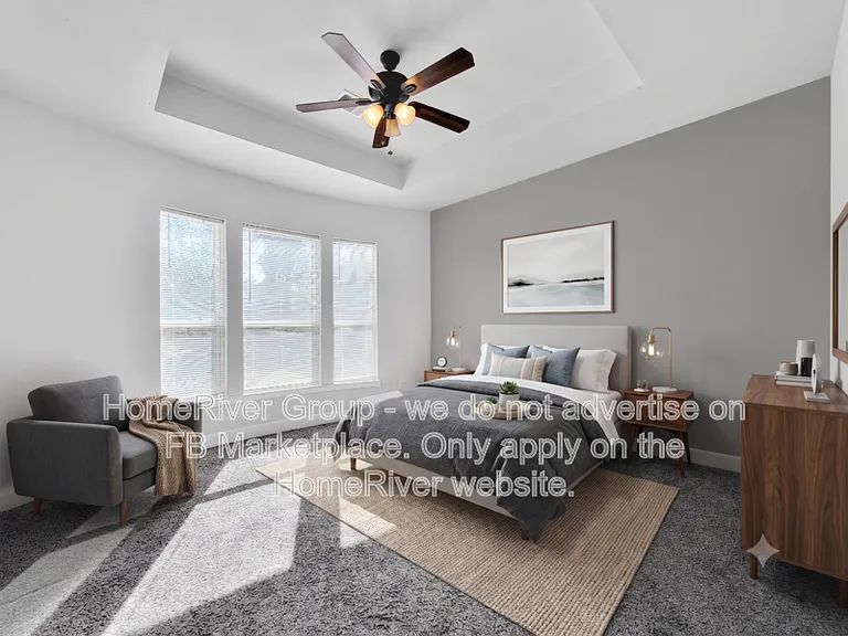 8135 Chateau St — Photo 2