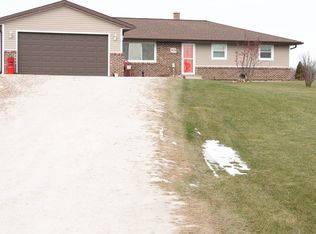 3028 Quarry Rd, Reedsville, WI 54230