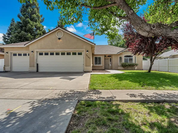 3547 Laramie St, Redding, CA 96002