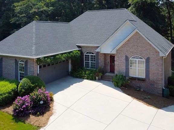 4th image of 105 Greystone Ter