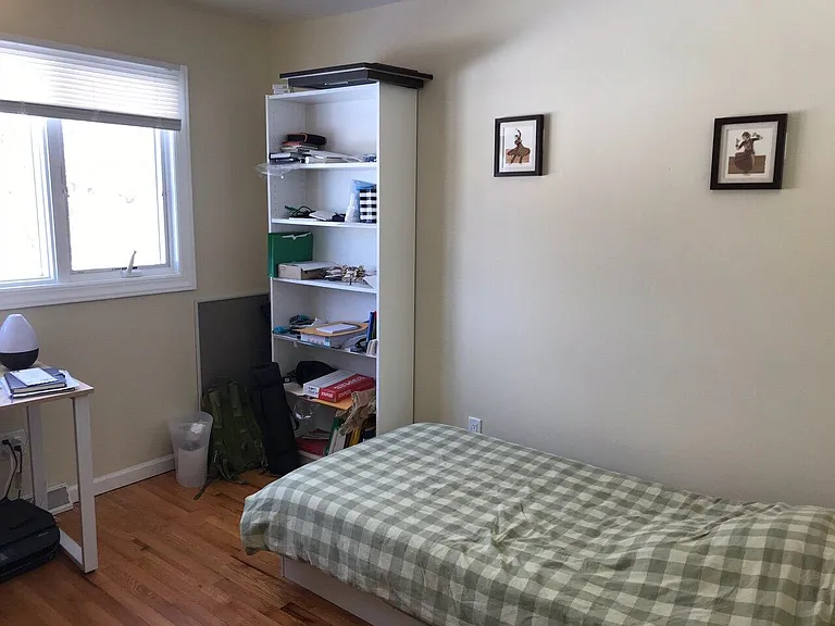 265 Mather Ave — Photo 8