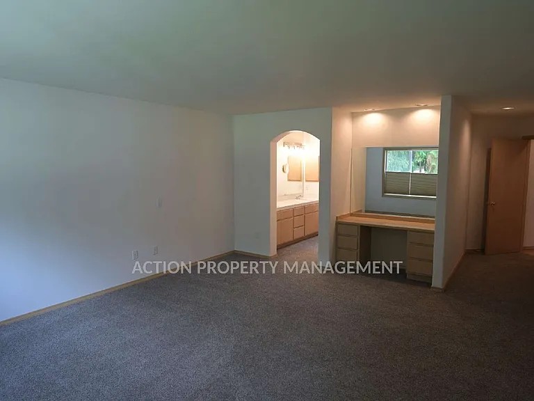 292 Foursome Dr — Photo 23