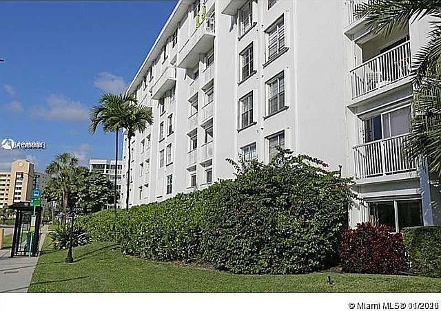 1st image of 17800 Atlantic Blvd APT 409