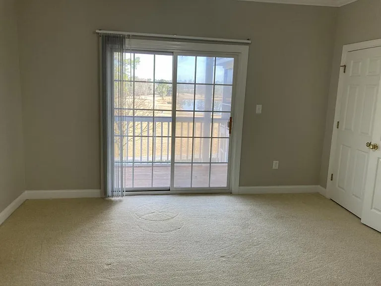 3203 Middlecoff Ln #C — Photo 7