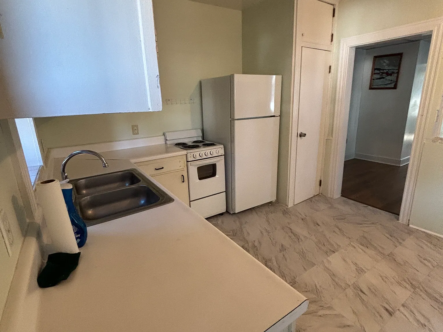 1 bed, $900 — Photo 2
