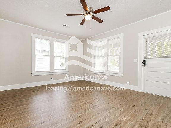 20530_005_wm_-_living_room_13184429.jpg
