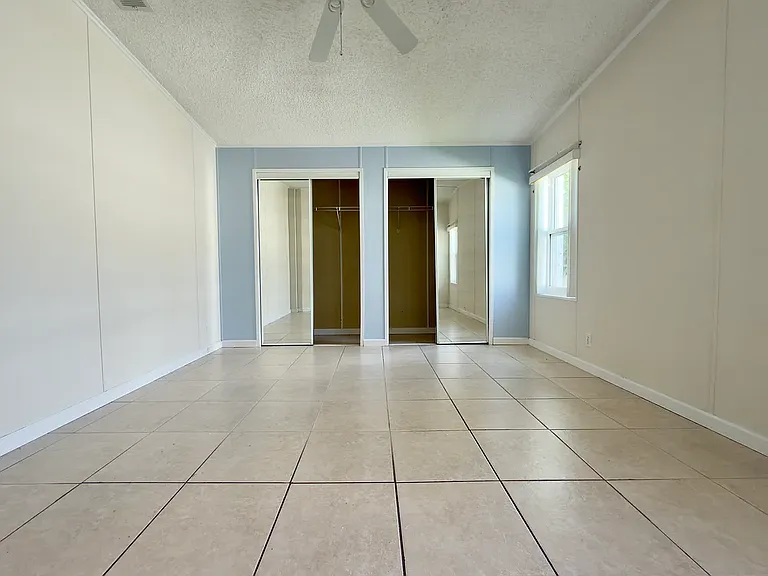 827 Sun Glow St — Photo 15