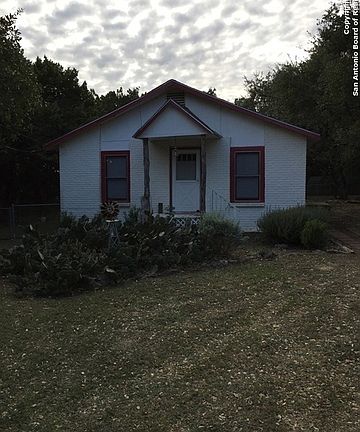 4th image of 26805 Hogan Dr