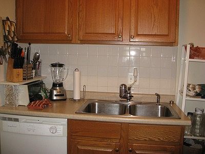 4th image of 2404 Huntington Ave