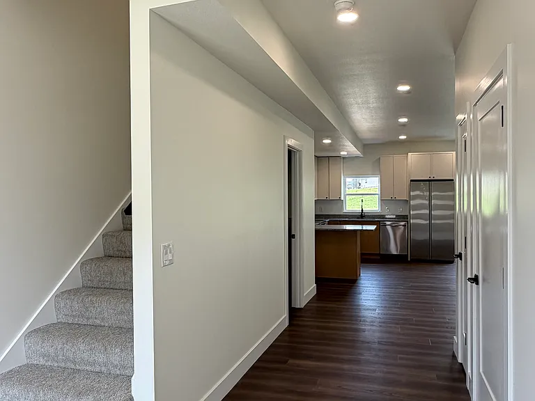3105 Aaron Ave #B — Photo 4