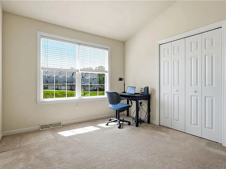 10565 Cherry Grove Ct — Photo 23