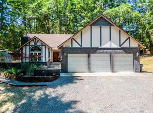 24864 Sherwood Rd, Willits, CA 95490