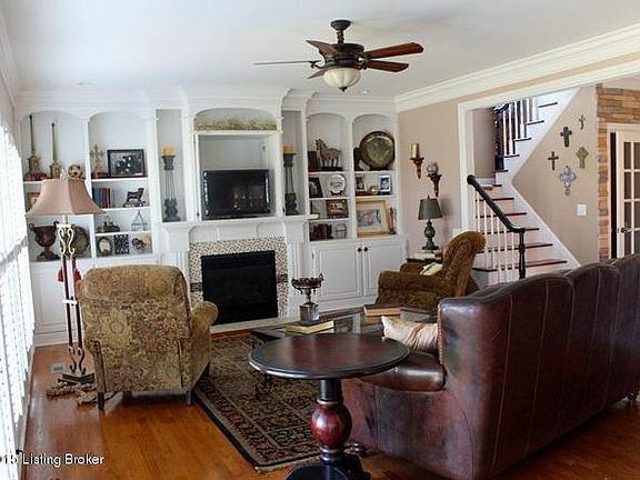 2nd image of 3208 Deer Pointe Pl