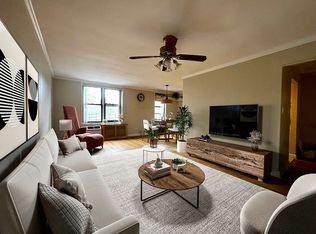 4325 Douglaston Pkwy APT 6B, Flushing, NY