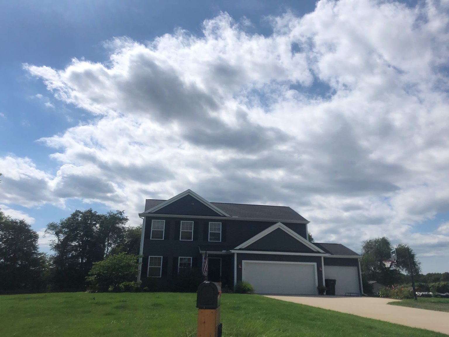 1163 Crystal Way Ct, Middleville, MI 49333 Zillow