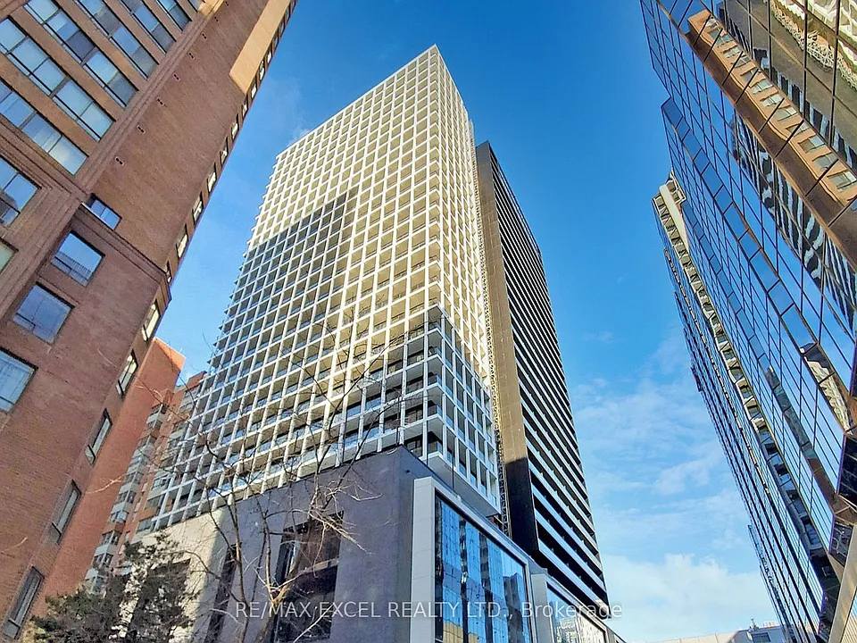 20 Edward St #1420