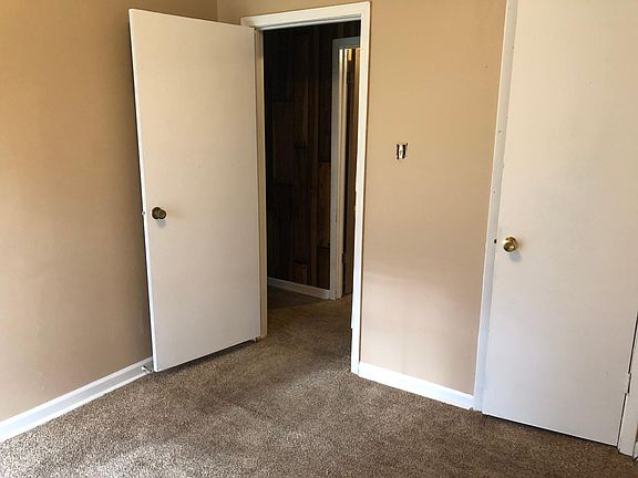 5th image of 20 Kenwood Cres