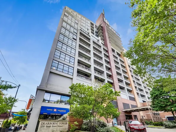 1530 S State St APT 12N, Chicago, IL 60605