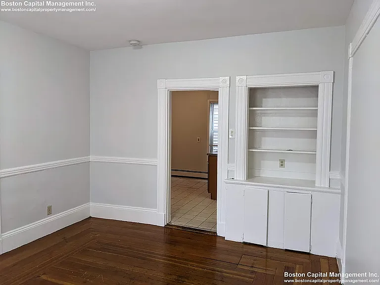 23 Liberty Ave #2 — Photo 4