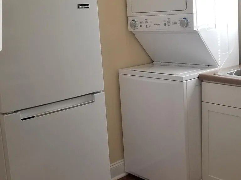refrigerator freezer all appliances replaced 1.5 yrs. ago except for stove